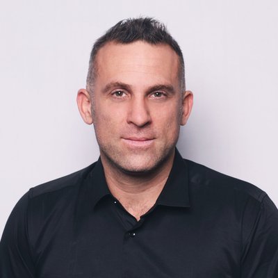 חנן אהרנפלד — שותף, מנהל מחלקת קריפטו בייקר טילי ישראל